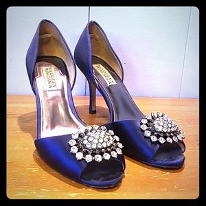 Badgley Mischka Navy Pumps